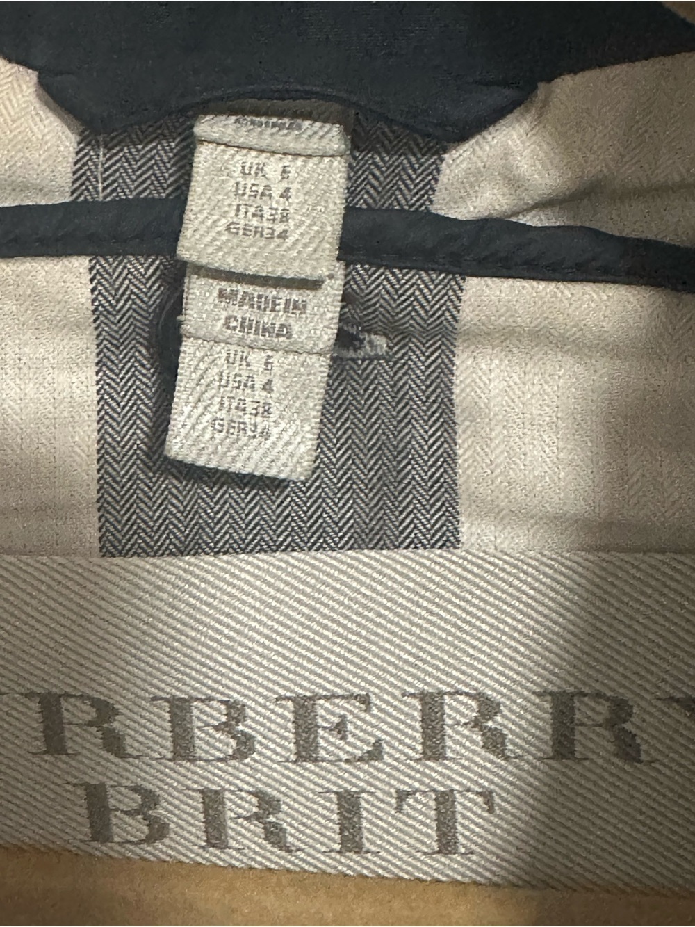 Burberry Brit Black Coat with Signature Check Lining - Picture 4 of 8